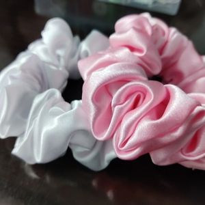 Scrunchies set of 5